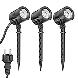 Die lichttechnischen Eigenschaften des LED Strahlers überzeugen dabei gleichermaßen. Er ist besonders hell, hat eine hohe Farbechtheit und ein angenehm warm weißes Licht. Der LED Gartenstrahler mit Erdspieß ist außerdem mit einem Konturenstecker versehen, weshalb man die Leuchte kurzer Hand im Beet oder auf dem Rasen installieren kann. Der LED Gartenstrahler eignet sich also besonders für anspruchsvolle Lichtinstallationen, bei denen viel Licht gewünscht ist.