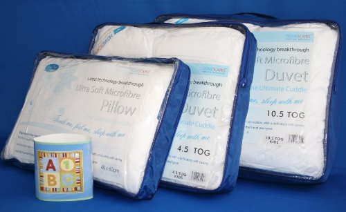Homescapes - Kids - Duvet & Pillow Set - 4.5 Tog - Super Microfibre Filling - 120 x 150 cm , 40 x 60 cm - Extremely Soft 5 Star Hotel Quality - Anti Dust mite Anti Allergen Filling - Washable at Home - Firmness rating SOFT