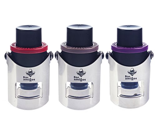 Bar Amigos ®, Triple Value Pack of 3 Champagne Pressure Stopper Sektflaschenverschluss Sekt und Champagnerflaschen Vorteilspaket 3 Stück Sekt Druck Stopper, violett, grau, rot, Saver Pumpe Sealer Innenkonservierer, mit patentierter Technologie und innovativen Datum Erinnerung Schalter halten ihr Fläschchen von Sekt Champaign Fresh für 7 Tage Plus – 3 Jahre Garantie auf Zufriedenheit, - 5