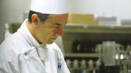 Preisvergleich Produktbild feast YOUR senses: A COLLECTION OF FAVOURITE RECIPES BY CHEF JOE