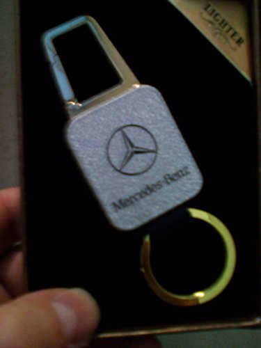 Preisvergleich Produktbild USB Feuerzeug Mercedes NEU OVP!!!