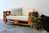 INIMITABLE: el mobiliario Sofa Dydaya está realizado con materiales reciclados, cada mueble es único. Como se trata de materiales reutilizados, el producto que recibas será muy parecido al de la imagen de la web pero nunca exactamente igual, puede variar la tonalidad o algún pequeño detalle del material.