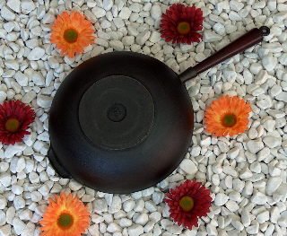 Wokpfanne Wok Gusseisen Pfanne 30 cm Holzgriff Carl Victor - 2