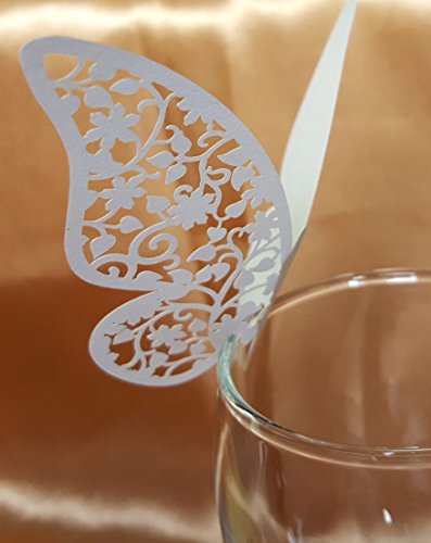DIKETE® Hochwertig 50 Stück Schimmer Weiß Schmetterling Glas Platzkarten Hochzeit Geburtstage Taufe Party Tischkarten Namenskarten Glasanhänger für Weinglas Cup Deko Hochzeitsfeier Champagnerglas Deko Geschenkaufkleber Geschenkanhänger Geschenk Umbauten Aufkleber - 2