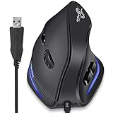 ♥ EINZIGARTIGE VERTIKALE FORM: Die angenehm weiche ergonomische Maus ist so konzipiert, dass sie sich an Ihre Hand anpasst. Ihre einzigartige vertikale Form reduziert die Muskelspannung Ihres Armes und passt sich perfekt an zahlreiche Formen und Größen von Händen an. Die strukturierte Oberfläche aus Kautschuk der Daumenstütze bietet zusätzlichen Komfort.