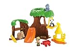 Árbol grande con simpáticos animales y muchas sorpresas reconfortado la imaginación.