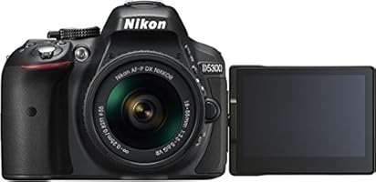 Nikon D5300 SLR-Digitalkamera Kit DX AF-P 18-55 VR schwarz