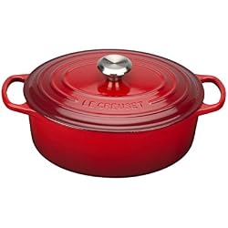 Le Creuset, Cocotte Signature en Fonte Émaillée avec Couvercle, Ø 27 cm, Ovale, Compatible avec Toutes Sources de Chaleur (Induction Incluse), Capacité :4.1 L, 4.425 kg, Cerise