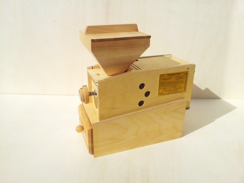 Getreidemühle WIDU Widukind Mod. I aus Birkenholz, kompakt - 7