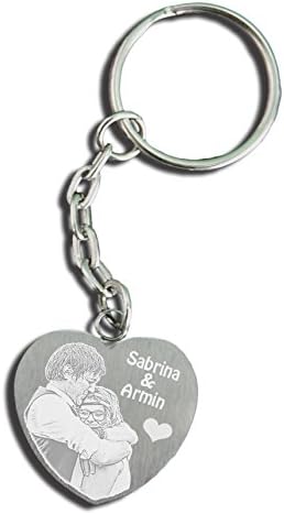 Keyring with Photo and Chosen Engraving | Pendant with Chosen Text | Individual and Personal | Includes Ball Chain | Chain Heart 25 x 25 mm | Stainless Steel | Engraved | Gift for your Girlfriend/Boyfriend | Gift for your Mother or Father | Engagement Gift | Birthday Gift | Baptism Gift | Gift for the Birth of a Child Customisable