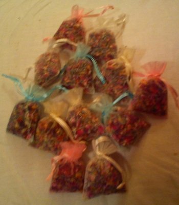 12 x Small Organza Bags Filled With Dried Rose & Lavender Mix/Real Flower Wedding Confetti/Home Fragrance by Soothing Ideas (You can choose the colour of your Organza bags) by Soothing IdeasÂ®