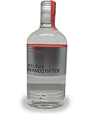Berliner Brandstifter 7fach gefilterter Vodka - Wodkas aus Zuckerrüben - verfeinert mit Blüten und Botanicals - 0,7l 43,3%vol. Berliner Brandstifter 7fach gefilterter Vodka - Wodkas aus Zuckerrüben - verfeinert mit Blüten und Botanicals - 0,7l 43,3%vol.