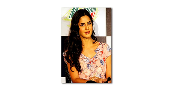 Namaste Home Katrina Kaif Paper Poster For Wall Multicolour Medium Size 18 X 12 Inches Amazon In Home Kitchen amazon in