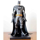 El juguete está empaquetado en una caja de regalo, que es ideal para mostrar el brillo de la estatua. Ponlo en la mesa o en el estante será tu hermosa joyería de anime de escritorio.