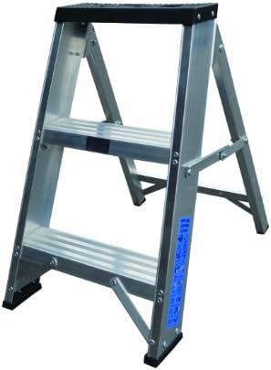 Lyte 3 Tread Swingback Stepladder (with tool tray) BS2037 Class1