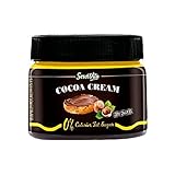 La Crema de Cacao 0% de Servivita se trata de una crema de chocolate con avellanas muy baja en calorías y libre de azúcares. Ahora podrás disfrutar de tus batidos y postres sin renunciar al auténtico sabor del chocolate.