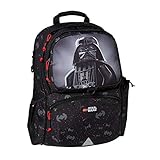 Reflektierendes Material auf allen Seiten, Seitentaschen, Innen mit Elastik ausgestattet, um die schwersten Bücher so nah wie möglich am Rücken zu tragen