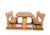 Massive Garnitur aus Holz mit zwei Holzbänken und Tisch ausreichend Platz für 8 Personen
