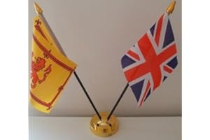 UKFLAGSHOP Scotland Scottish Rampant Lion Union Jack 2 Flag Friendship Desktop Table Centrepiece Flag Flags With Gold Base Ideal For Party Conferences Office Display