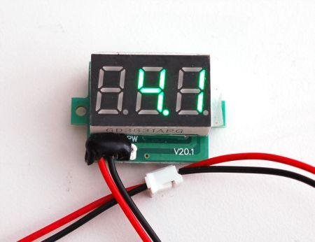 Preisvergleich Produktbild Mini 2-Wire Volt Meter - 3.2 - 30Vdc by Adafruit Industries