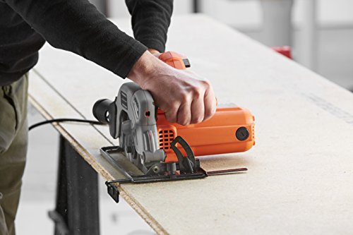 Black+Decker 1250W Handkreissäge, Kreissäge, Schnitttiefe 66mm/ 50mm (90°/45°), 1 Sägeblatt mit Parallelanschlag, Durchmesser 190mm, mit Schnellspannhebel, integrierter Laser, CS1250L - 4