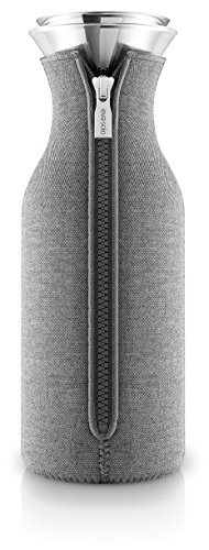 Eva Solo 5706631074247 567973 Carafe en Verre avec Combinaison, Acier Inoxydable, 1 l, Verre, Gris foncé, 27,4 x 10 x 9,8 cm