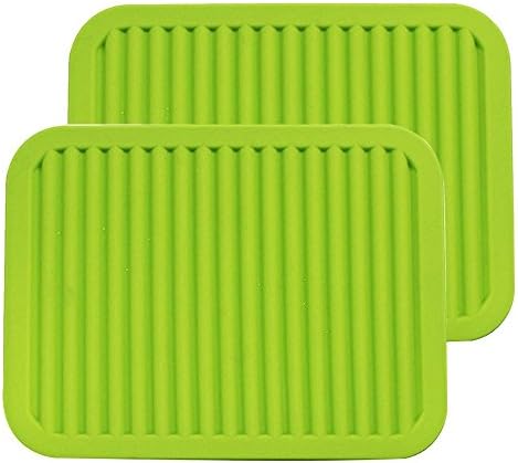 Wuzmei 9" x 12" Big Silicone Trivets - Multi-purpose Silicone Pot Holders, Spoon Rest and Kitchen Table Mat - Insulated, Flexible, Durable, Non Slip Hot Pads and Coasters (2 Set) Green
