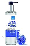 Agua desmaquillante, de efecto rápido y eficaz, compuesta de micro-esferas llama-das "micelas" y agua de aciano elimina cualquier resto de impurezas en un solo gesto. La piel queda inmediatamente desmaquillada y tonificada
