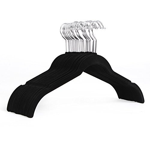 Songmics 20 Stück Samt Kleiderbügel mit rutschfeste Oberfläche dünn, für Kleid/Damen/Strap Tops, Schwarz CRF20L