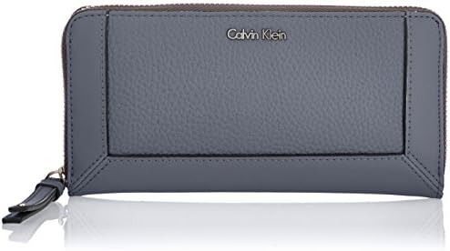 Calvin Klein Jeans Women’s Carri3 Large Ziparound Wallets