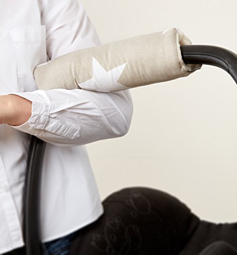 Preisvergleich Produktbild KraftKids Armschoner Babyschale große weiße Sterne auf Beige Babyschale Armpolster