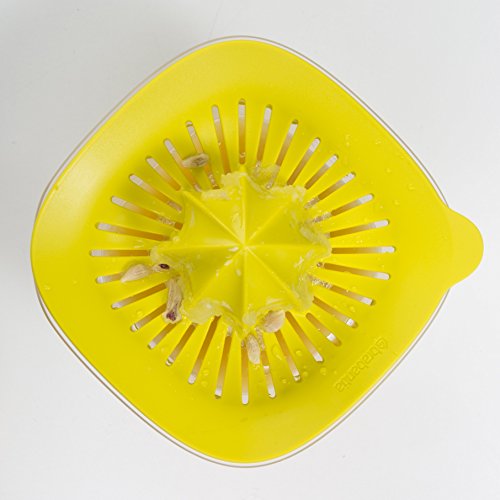 Brabantia 110085 Saftpresse mit Messbecher 500 ml, Plastik, gelb, 28.5 x 28.5 x 15 cm - 3