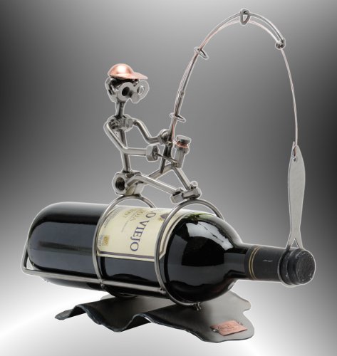 Boystoys HK Design Weinflaschenhalter Angler - Metall Art Weinflaschen-Deko Weinhalter Weingeschenk - Original Schraubenmännchen Kollektion - handgefertigte Geschenkidee