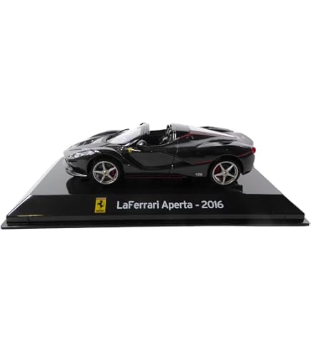 Voiture Miniature Ferrari 599XX – échelle 1/43 – Métal – Sur Socle Avec Boîte Vitrine – Collection 2010 – Modèle Détaillé