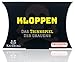 Produktbild Kloppen - Das Trinkspiel des Grauens, Das actiongeladene Reaktionsspiel für Erwachsene ab 18 Jahren, lustiges Partyspiel Karten-Spiel / Katertag Trinkspiele (56 Karten, Schwarz)