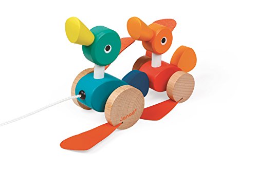 Janod Duck Family Pull Along Toy