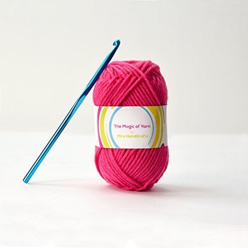 Premium-Garn Pack – 8x30g Acryl Regenbogen Farben Garnstränge – je 60 m lang – ausgezeichnet für kleine und Kinder Garnprojekte, Basteln, Stricken, Häkeln und vieles mehr – Gratis Geschenke – 2 Häkelnadeln , 2 Webnadeln – Qualitativ hochwertige Ware von MiraHandcrafts - 8