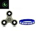 Produktbild Leuchtend Tri-Spinner Fidget Spielzeug mit Hybrid-Keramik und Stahl Lager Stress Reducer - ideal für ADD, ADHS, Angst und Autismus Erwachsene Kinder (Grau (glühend))