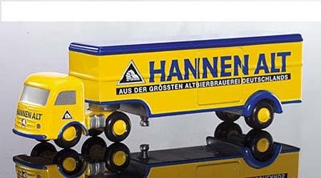 Preisvergleich Produktbild 01845 - Schuco - MB Koffersattelzug Hannen Alt