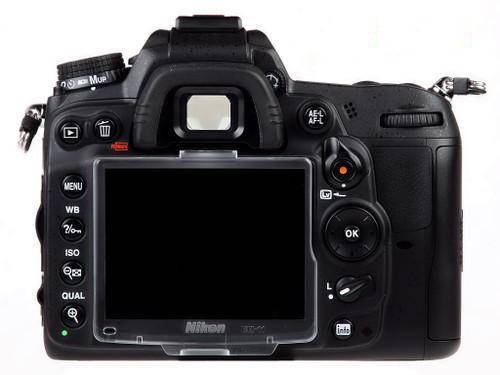 Protection d   cran LCD en plastique rigide compatible BM-4 pour Nikon D70 distribu   par Hirondelle Bleue