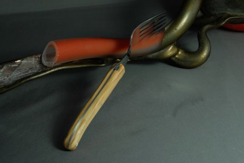 Laguiole Claude Dozorme 2.60.005.89 Steak-Gabel-Set, Griff aus Olivenholz, 6-teilig - 3