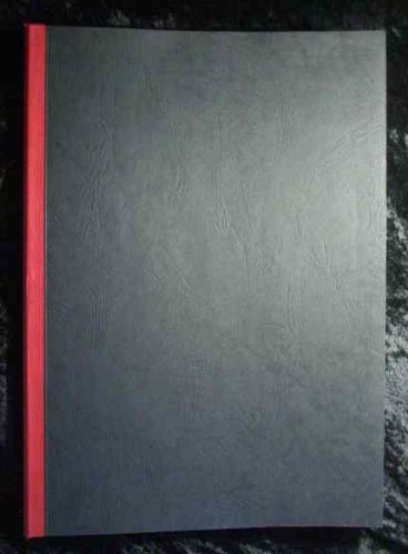 Musikkritik in der Tagespresse: Ein Fachtext im Feuilleton. Kontrastive Analyse Musikkritischer Texte aus lokalen und überregionalen Zeitungen in Italien und Deutschland. Diplomarbeit. Mit Widmung der Verfasserin.