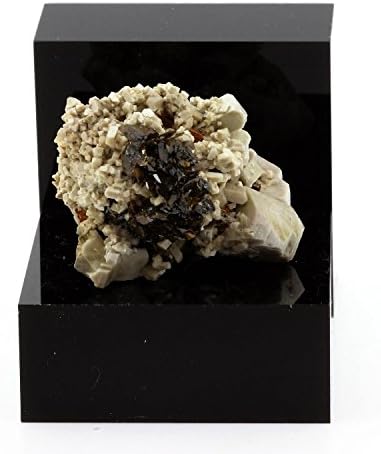 Sphene orthose. 167.2 Ct. imilchil, meknã s-tafilalet region, Morocco