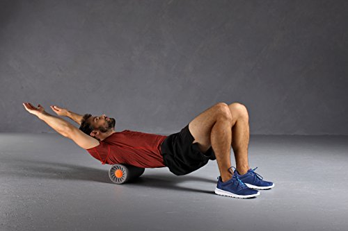 RELAXROLL (das Original) ergonomische Faszienrolle | Massagerolle | Schaumstoffrolle MADE in GERMANY | Effektive Behandlung von Rückenschmerzen, Nackenschmerzen, Achillessehneschmerzen und schweren Beinen - 8