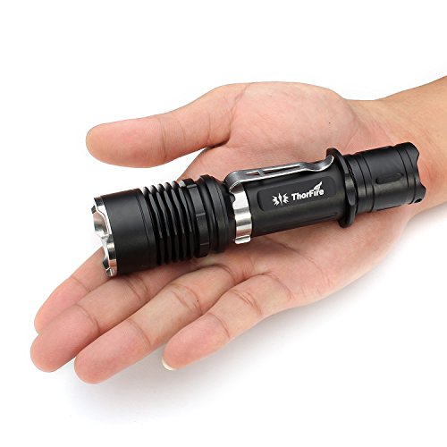 ThorFire Taschenlampe, VG10 Taktische Taschenlampe 900LM IPX 8 Wasserdichte Taschenlampe mit 4 Modis (Schwarz) - 2