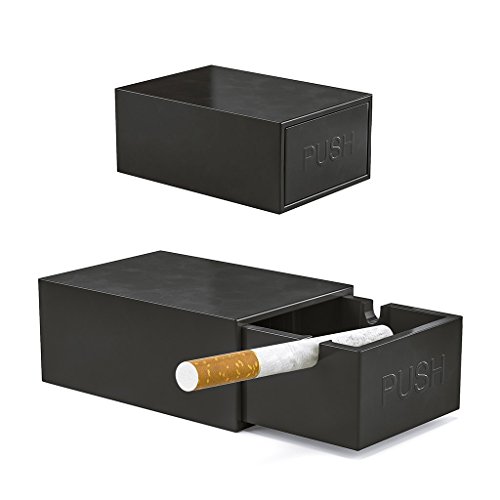 Balvi - Match Box Aschenbecher in Form einer Streichholzschachtel. Mit Deckel, ohne unangenehme Gerüche. Leicht zu waschen. Farbe: Schwarz. Hergestellt aus Melamin.