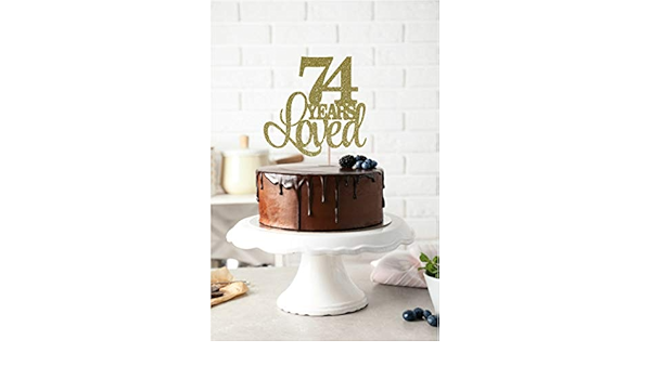 Decoration De Gateau 74 Ans Amoureux Pour 74 Ans Decoration De Gateau D Anniversaire 74 Ans 74 Ans Aimes 74 Ans Benis Amazon Fr Cuisine Et Maison
