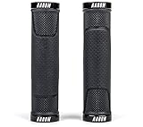 ANTI-RUTSCH Handgriffe in einem SEHR SPORTIVEN Design mit Gelasertem AARON Logo. In der Farbe SCHWARZ passt der AARON MTB GRIFF zu Herren und Damen.