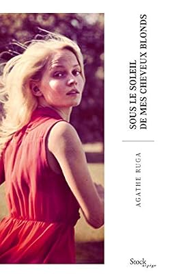 Stock Sous le soleil de mes cheveux blonds