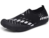 Ultra-ligero, no sientes nada, pero sólo la libertad y comodidades, una sensación de caminar descalzo resultados de los zapatos, respirables y amigables con la piel, que ayudan a ejercitar el músculo del pie.